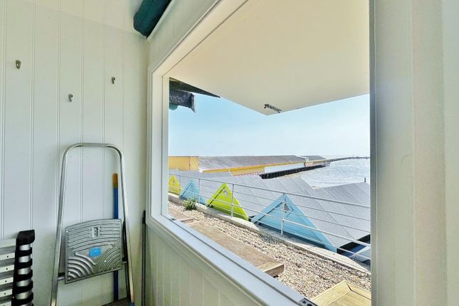 87, Pier Approach, Walton-on-the-Naze photo 4