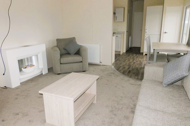 41 Heron Cottage, Frostley Gate, Holbeach photo 4