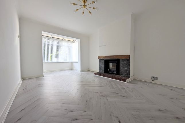 15, Coedcae Lane, PONTYCLUN photo 2