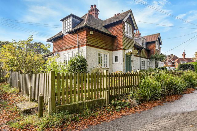 4 Colinette Cottages, Chart Lane, Brasted photo 2
