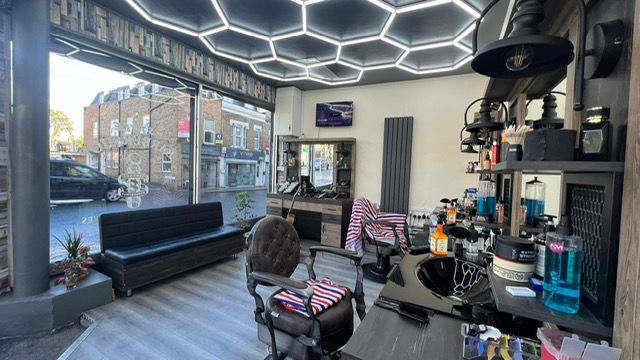 Retail premises to let in Trinity Road, London