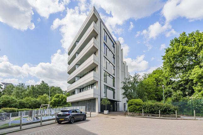 Thumbnail Flat for sale in Edmunds House, Colonial Drive, London