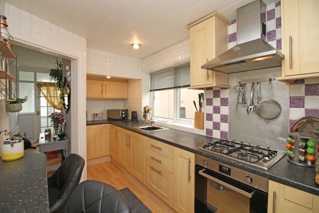 16, Teviot Avenue, Fleetwood photo 2