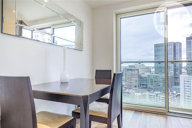Studio for sale in Talisman Tower, 6 Lincoln Plaza, Canary Wharf, London