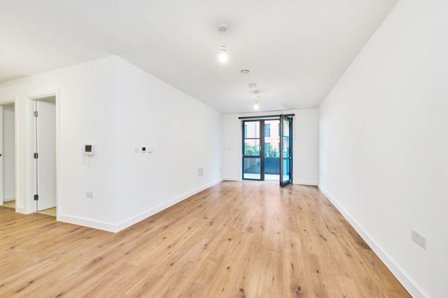 Flat 38,, New Road, Dagenham photo 4
