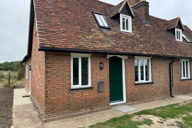 Thumbnail Semi-detached house to rent in Headcorn Road, Staplehurst, Kent