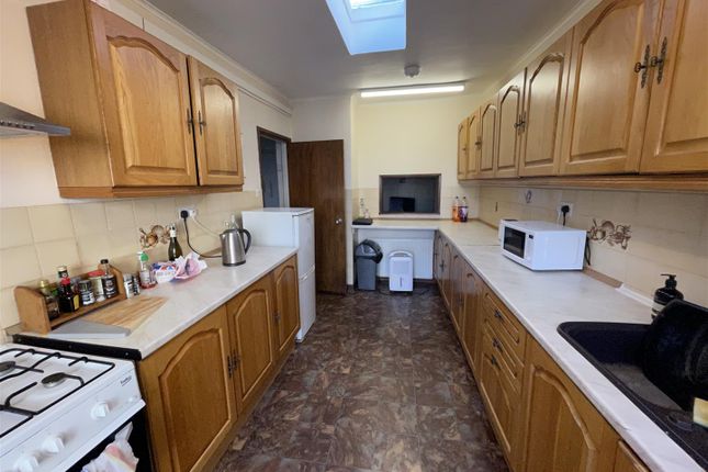 1, St. Gluvias Street, Penryn photo 2