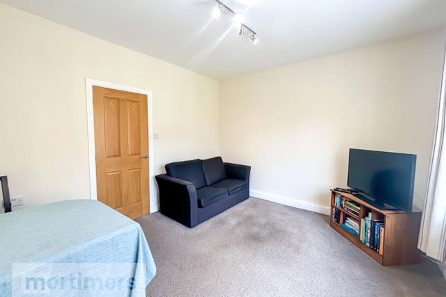 2, St. Marys Court, Mellor photo 3