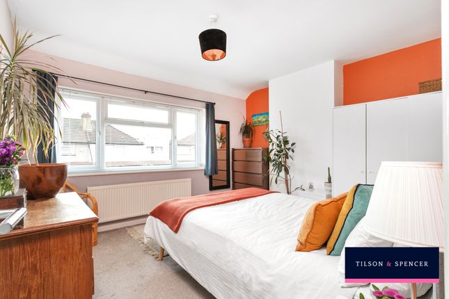 Terraced house for sale in Leyburn Road, London