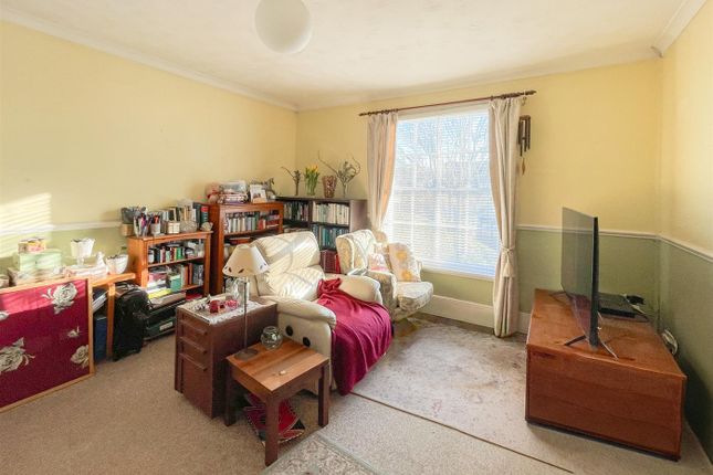 Flat 4, Downford House, George Street, Hailsham photo 4