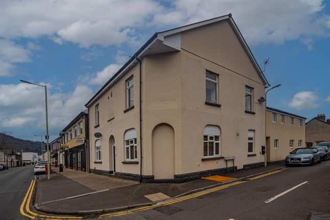 Thumbnail Property to rent in Llys Hafn, Cardiff Road, Taffs Well, Cardiff