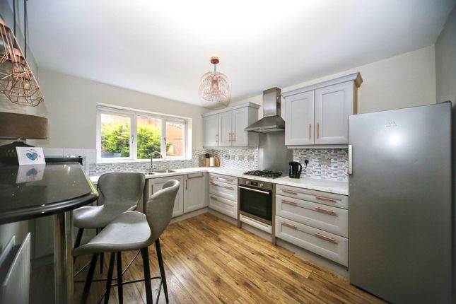 52 Fairman Drive, Wigan photo 3