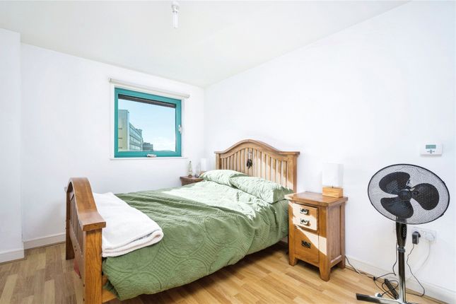 Flat for sale in The Crescent, Plymouth, Devon