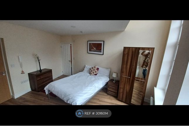 Furnished Studio  Percy St, Stoke-On-Trent photo 2