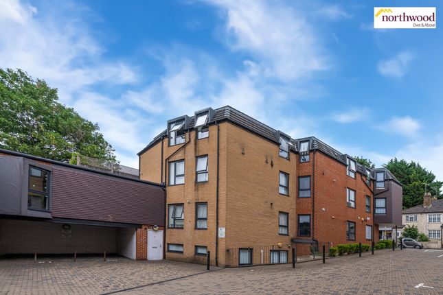 7, Brunel Court, Aldenham Road, Bushey photo 4