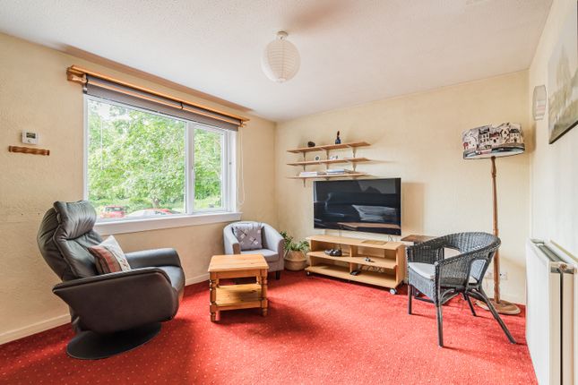 53, North Bughtlinside, Edinburgh photo 2