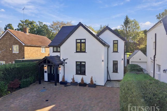 5-bed detached on Woodbridge Alexander Lane, Brentwood, £1,400,000