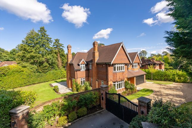 Heath Road, Leatherhead photo 2