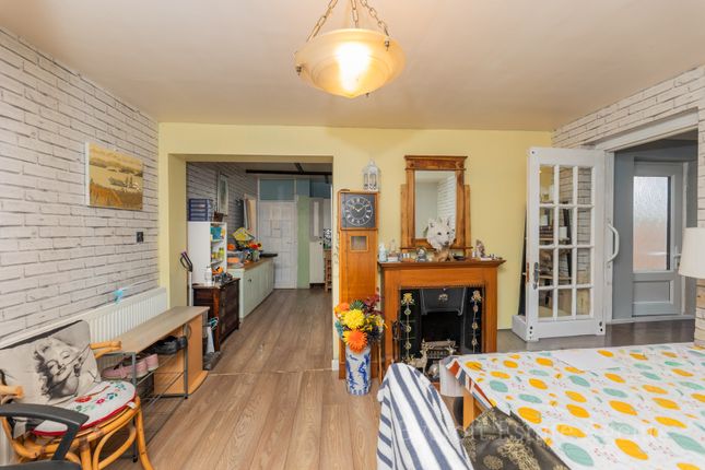 12, Waunci Crescent, Great Yarmouth photo 4