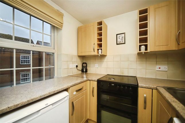98, Eastgate Gardens, Somerset photo 3