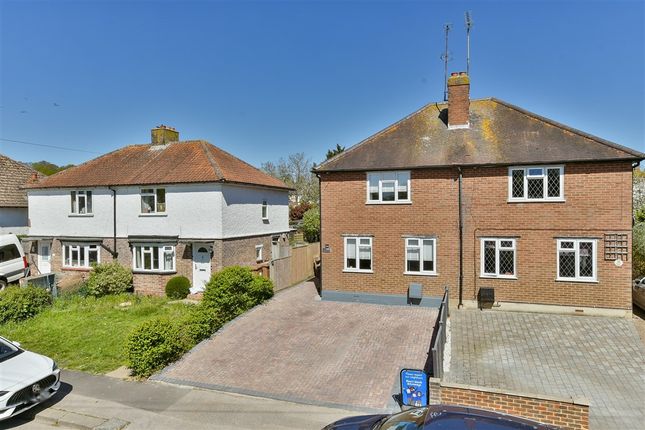 2-bed house on Sandcross Lane, Reigate, £525,000