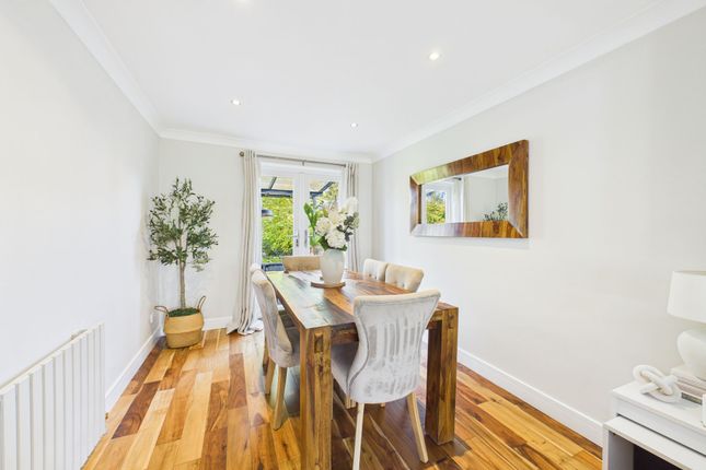 7 Laburnum Road, Bonnybridge photo 4
