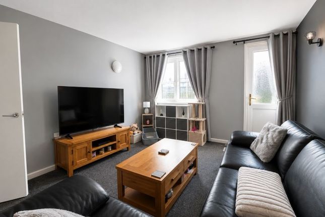 2, Samson Close, Gosport photo 2