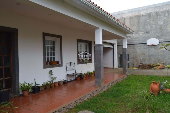 Thumbnail Villa for sale in Nogueira, Camacha, Santa Cruz