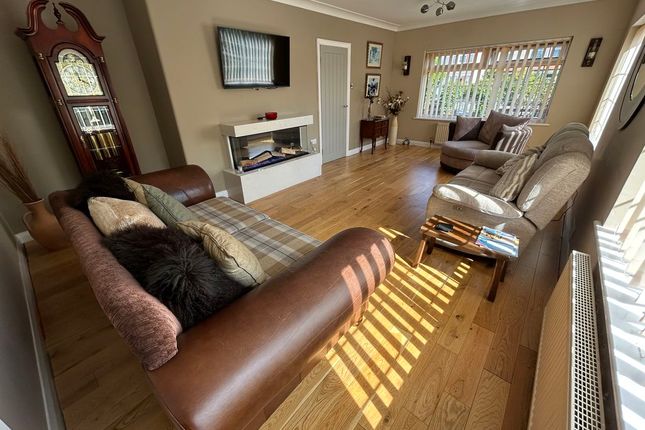 94, Penrhyn Isaf Road, Llandudno photo 3