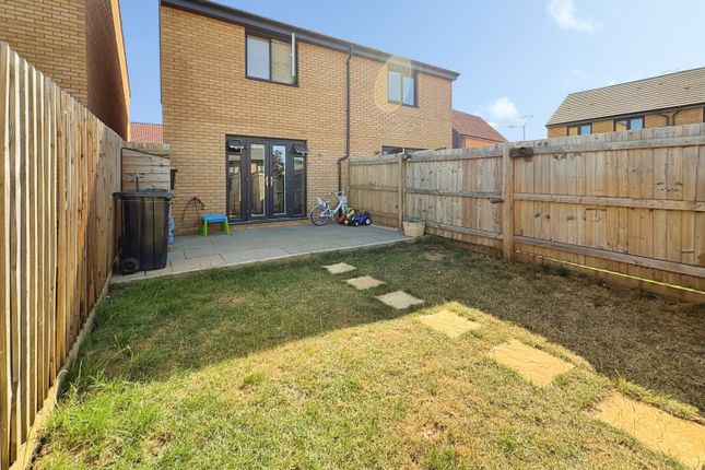 3, Reader Mews, Somerset photo 2