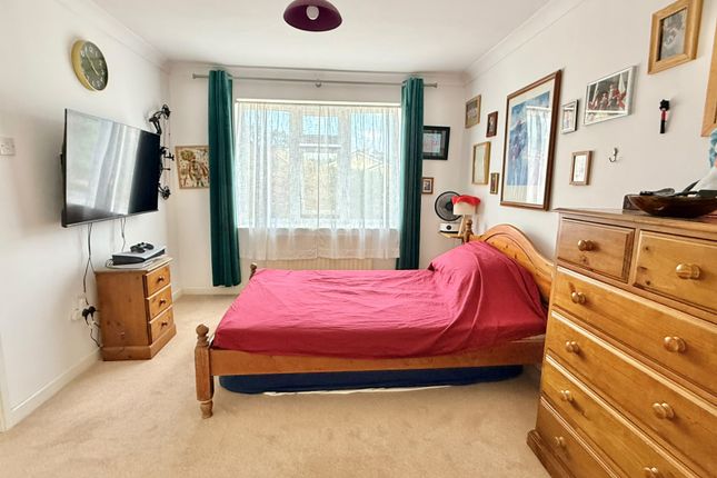 6, Fairwood Road, VERWOOD photo 4