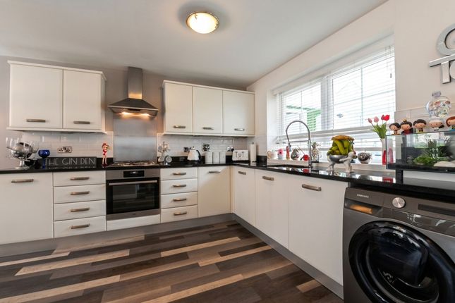 3 Sillavan Close, Manchester photo 2