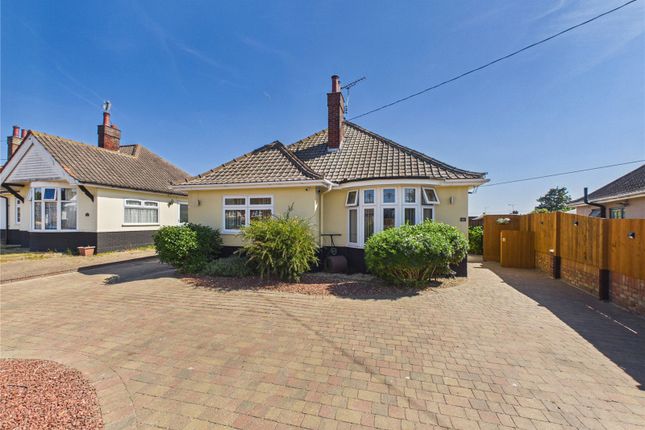 3-bed bungalow on Mill Lane, Suffolk, £450,000