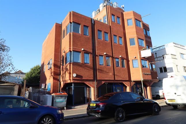 Thumbnail Commercial property to let in Armitage Road, London
