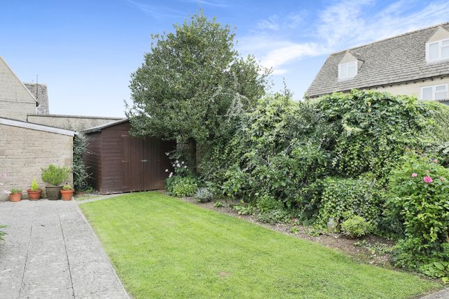Bungalow for sale in Letch Hill Drive, Bourton-On-The-Water, Cheltenham, Gloucestershire