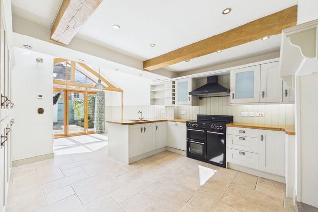 26, Chetwynd End, Newport photo 4