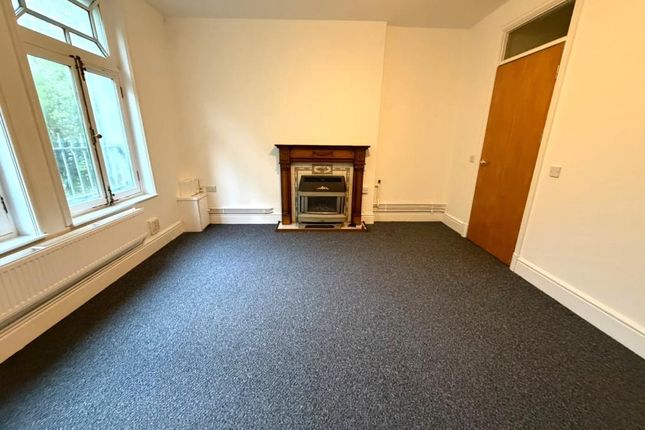 43D, Wind Street, Swansea photo 2