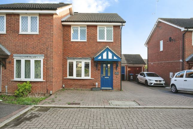 2-bed house on 12, Poppy Drive, RUGBY, £240,000