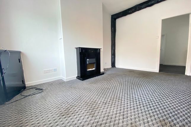 129 Whalley Road, Accrington photo 3