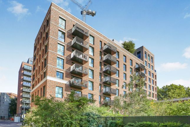 2-bed flat on Flat 202, Siddal Apartments, London, £800,000