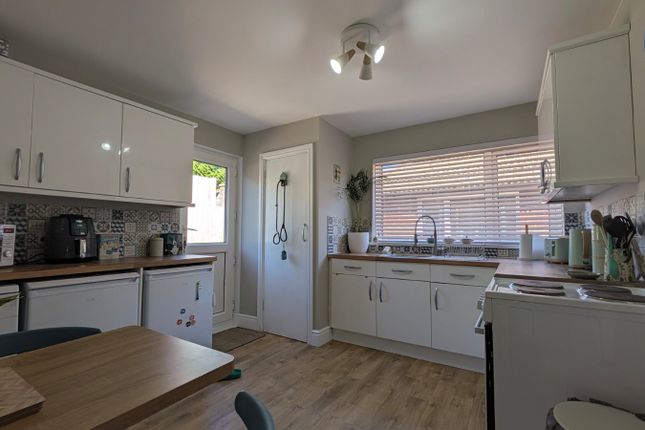 8, Deanwood Road, Kent photo 2