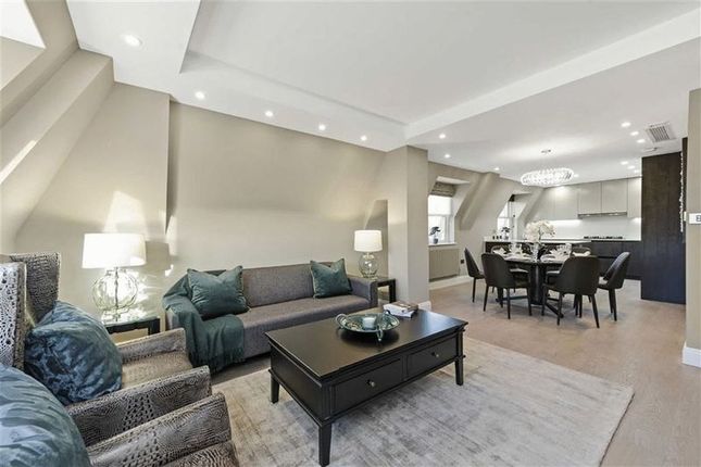 Flat to rent in Penthouse, Boydell Court, St Johns Wood, London