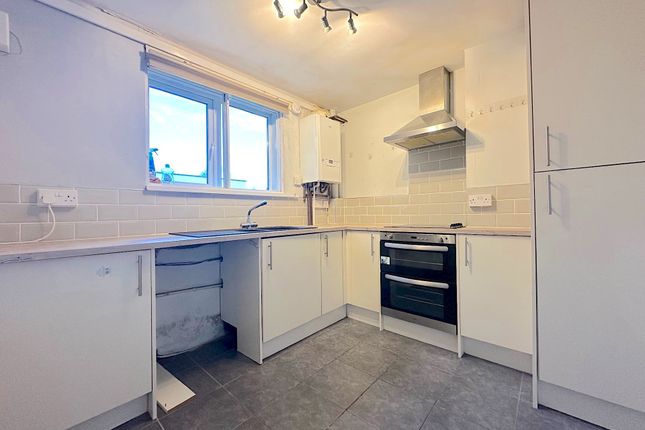 82a, Stubby Lane, Wolverhampton photo 3