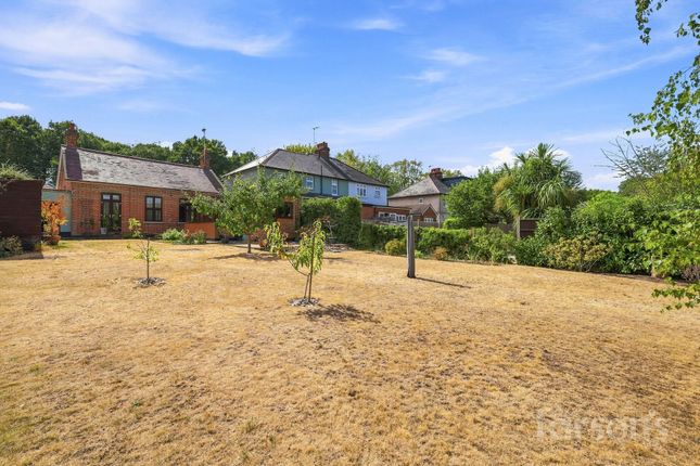 135 Ingrave Road, Brentwood photo 4