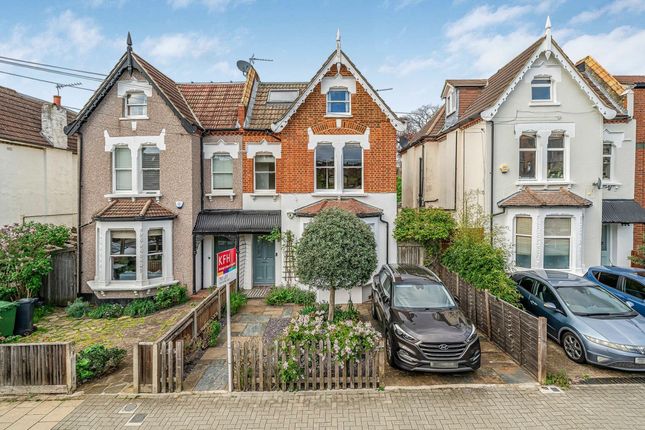 Kfh-67_Hopton_Road-1