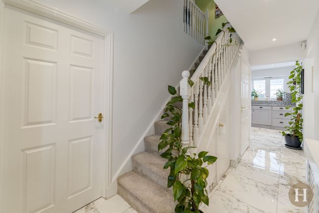 7 Brook Way, Birmingham photo 4