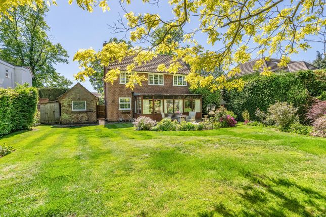 19, Stoke Road, Cobham photo 3