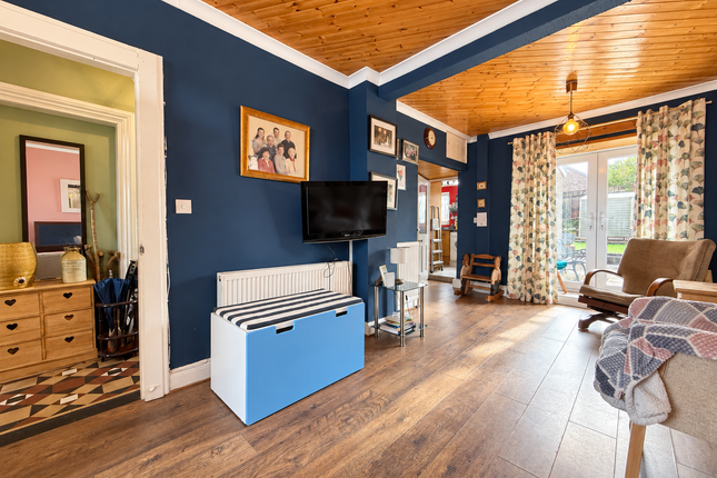 36 Brecon Road, Aberdare photo 4