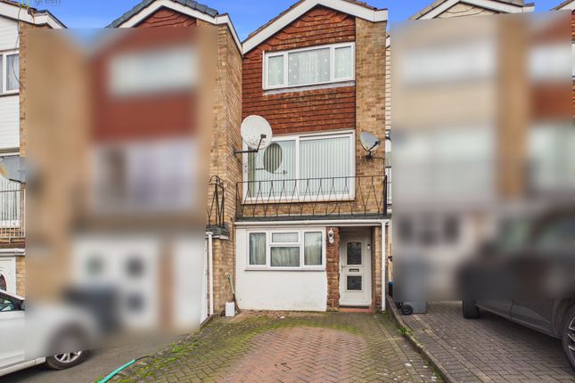 3-bed house on 35, Nash Square, Birmingham, £160,000