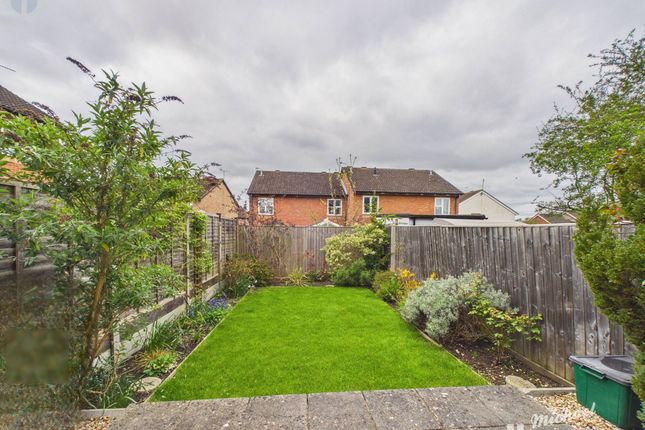 45 Ravensbourne Road, Aylesbury photo 3